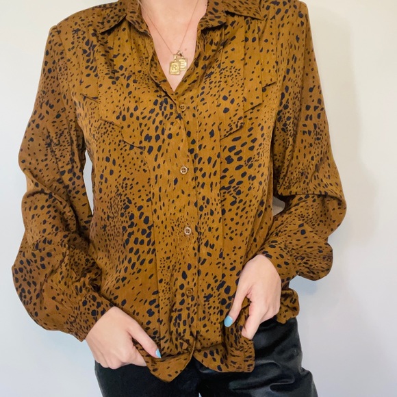 Nasty Gal Neutral Speckled Button-Down Blouse - Picture 3 of 4